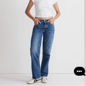 Madewell Low-Slung Straight Jeans Size 24